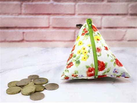 DIY Triangle Coin Purse Pattern With NO Exposed Seams Hello Sewing