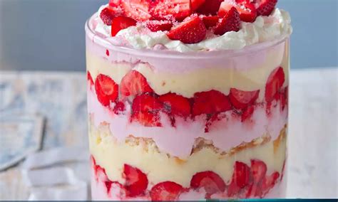 Jahodové trifle Recept Dr Oetker