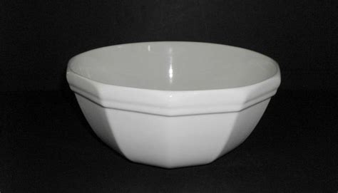 Pfaltzgraff Heritage White Extra Large Serving Mixing Bowl