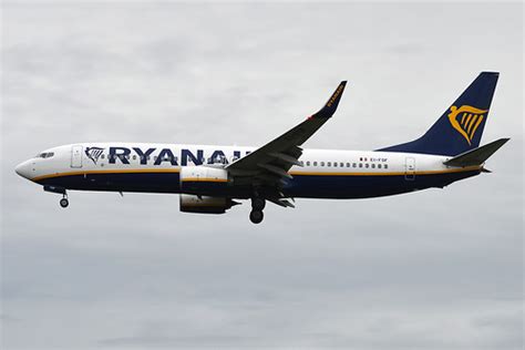 Ryanair EI FOF Boeing 737 8AS Anna Zvereva Flickr