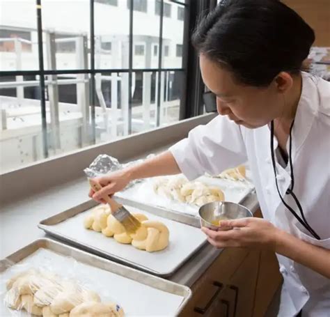 Baking Challah With Lan Lam Rosenfelds Bagels