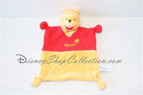 Doudou Plat Winnie L Ourson Disney Baby Carr Rouge Et Jaune Velour