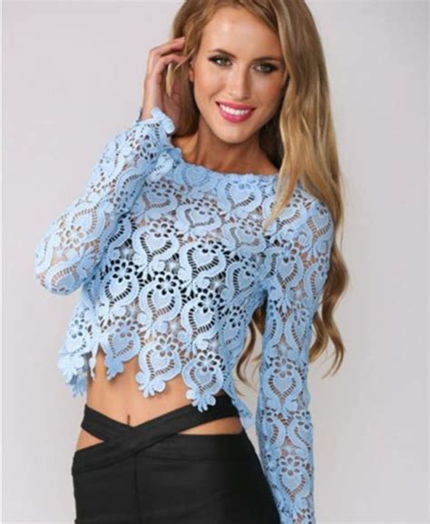 Light Blue Round Neckline Long Sleeve Sheer Lace Crop Top Модные