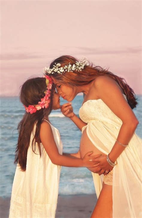 Pin By Joice Soares On Foto Gestante Maternity Photography Poses