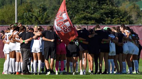 UMass Women S Soccer Program Brings In 8 Recruits From Across The U S