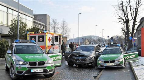 Verfolgungsjagd Mit 200 Sachen