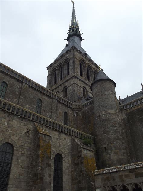 Mont Saint Michel Hold Onto Hope Love