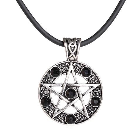 Wisiorek Pentagram Czarny Pagan Shop