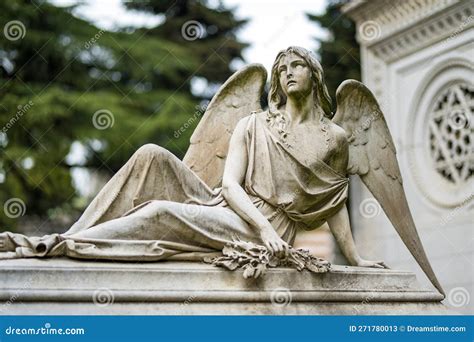 Impressive Sculptures On The Tombs And Monuments Of Cimitero