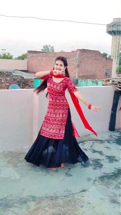 Dhunge Mare Se Kati Bairan Bhar Raju Punjabi Dance Video New