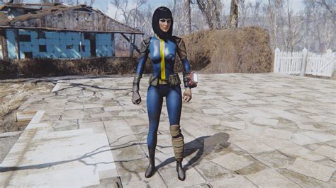 Classic Vault Suit At Fallout 4 Nexus Mods And Community