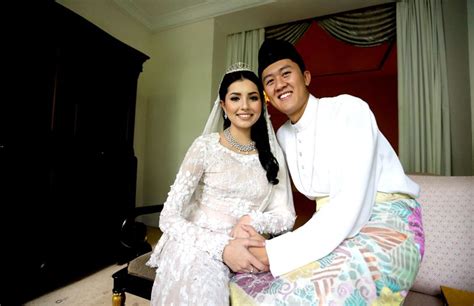 Akad Nikah Of Tunku Harunnarasheed Putra And Amelia Henderson Tatler Asia