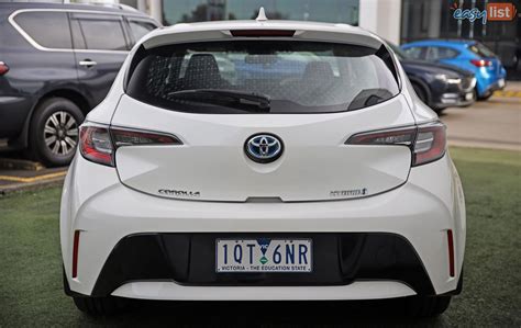 Toyota Corolla Ascent Sport Hybrid Zwe R Hatchback