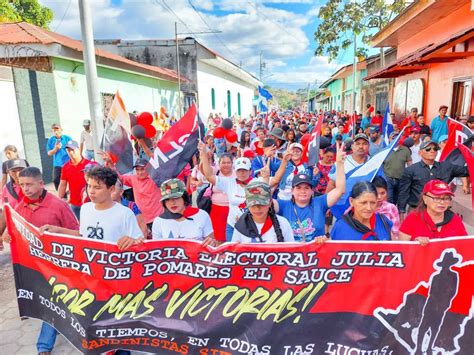 Barricada Nicaragua On Twitter Multitudinaria Caminata