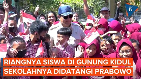 Potret Keceriaan Siswa SD Di Gunung Kidul Saat Sekolahnya Dikunjungi