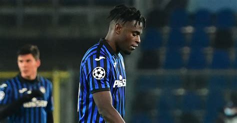 Atalanta Duvan Zapata Si Allena A Parte Dopo Linfortunio Domani I