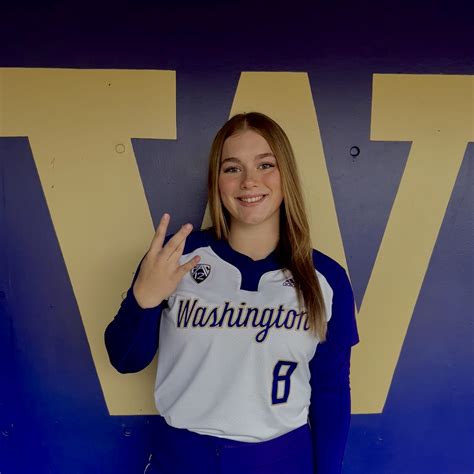 Jadyn Glab Catcher Outfielder Infielder Washington Huskies Nil Profile Opendorse