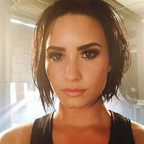 Demi Lovato Topless On New Single Cover The Hollywood Gossip