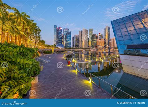 Downtown City Skyline at the Marina Bay, Cityscape of Singapore ...