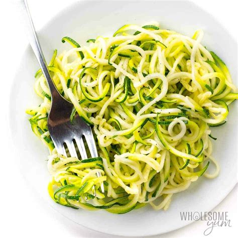 Can You Bake Zucchini Noodles / How To Make And Cook Zucchini Noodles ...