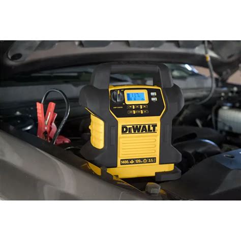 Dewalt Dxaej Digital Portable Power Station Jump Starter Peak