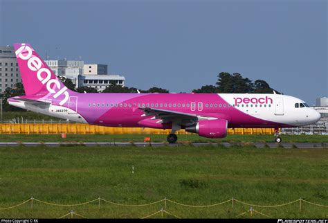 JA827P Peach Airbus A320 214 Photo By Yui F ID 1105836