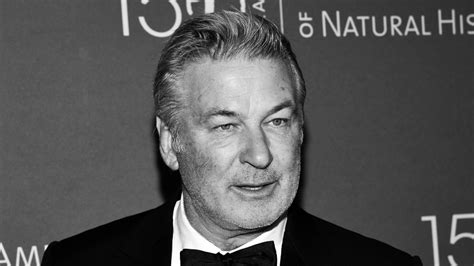 Breaking Alec Baldwin Charged With Manslaughter In Fatal ‘rust