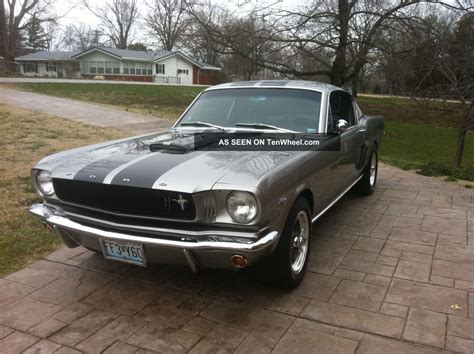 1965 Ford mustang fastback colors