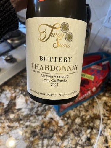 Twin Suns Buttery Chardonnay Vivino US