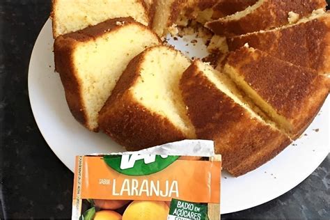 Bolo de laranja suco Tang uma receita prática e fácil para seu