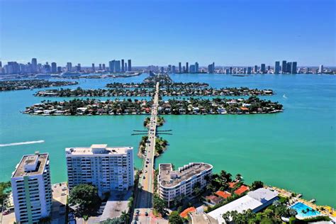 The Venetian Islands: Miami Beach’s Hottest Island Neighborhoods ...