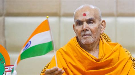 January Hh Mahant Swami Maharaj S Vicharan Atladara