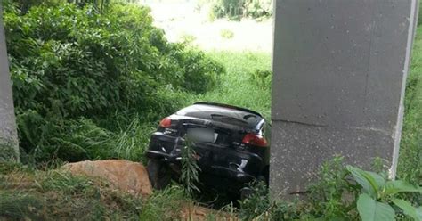 G1 Prf Apreende Adolescente Suspeito De Assaltar ônibus Com Militares