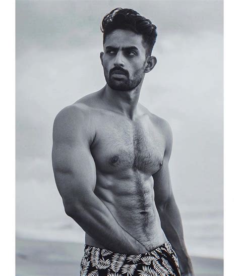 Shirtless Bollywood Men November 2020