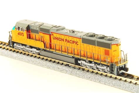 Union Pacific Up Emd Sd70m Excursion 4015 W Dcc And Sound N Scale