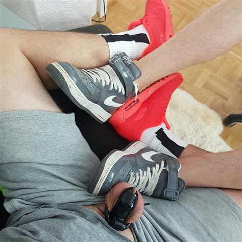 Sneakers And Chastity Scrolller