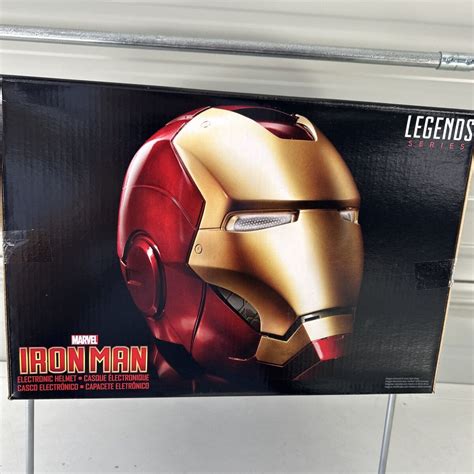 Hasbro Marvel Legends Avengers Iron Man Electronic Helmet