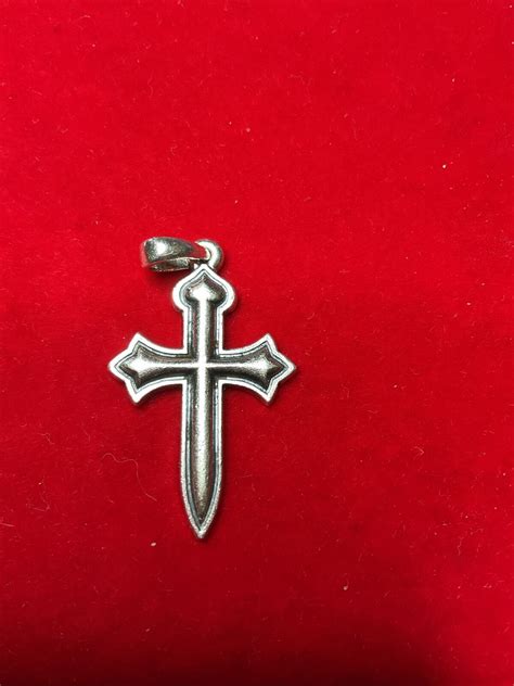 James Avery Sterling Silver St James Cross Pendant Re Gem