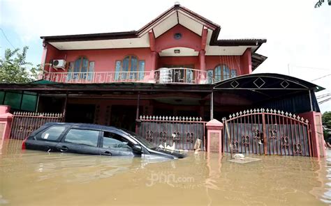 Sektor Paling Terpukul Bencana Banjir Jakarta Dan Sekitarnya