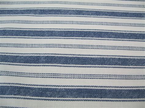 Blue And White Stripe Patterned Fabric Fat Quarter