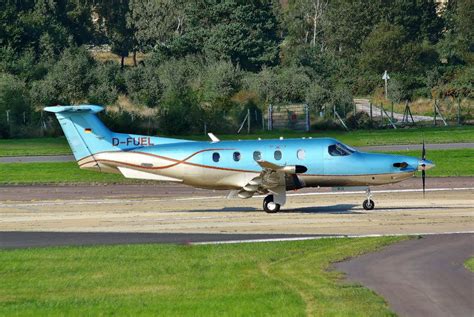 D FUEL Pilatus PC 12 Farnborough 10 9 15 Operated By Swiss Flickr