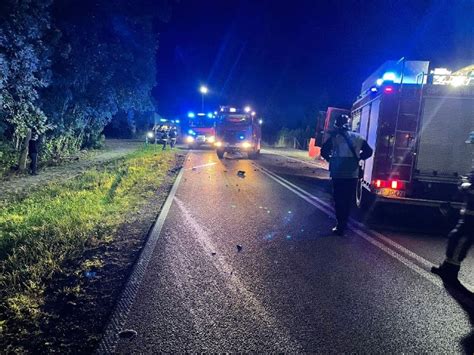 Śmiertelny wypadek pod Piłą Trzy osoby poszkodowane Głos Wielkopolski