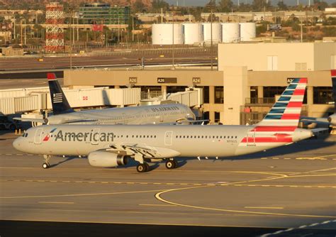 N916US Airbus A321 American Airlines Phoenix Sky Harbour Graham