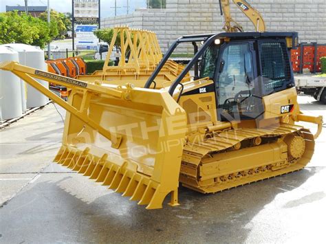 Caterpillar D K Wt Dozer Bulldozer With Drive In Stick Rake Tree Spear