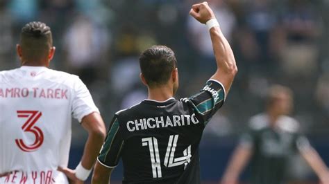 Javier Chicharito Hernández Y Las Portadas En Los Diarios Mexicanos Y