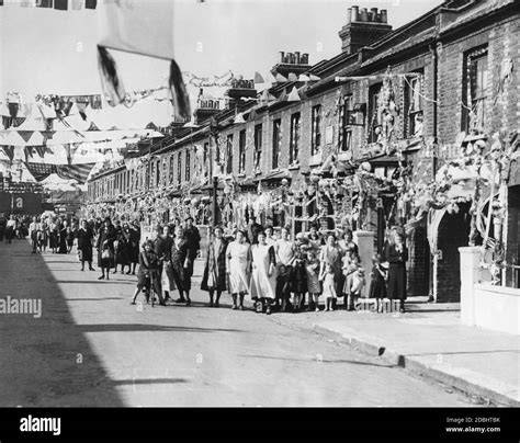 Silver Jubilee Day King George V Hi Res Stock Photography And Images