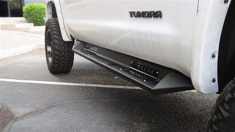 Tundra 2016 Automatic Side Step