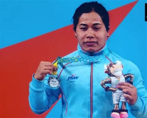 Cwg Indian Weightlifter Bindyarani Devi Wins Silver Medal In