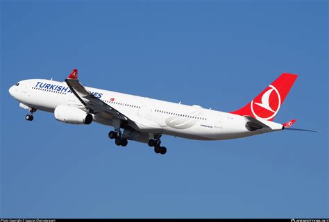 Tc Jni Turkish Airlines Airbus A Photo By Suparat Chairatprasert