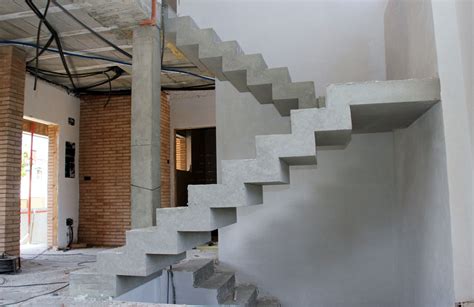 Tipos De Escaleras De Concreto Para Interiores